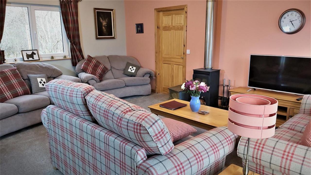 Roe Deer Cottage Боли Екстериор снимка